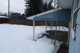 1636 S Cherry Dr, Stevensville, MI 49127 - Photo 23