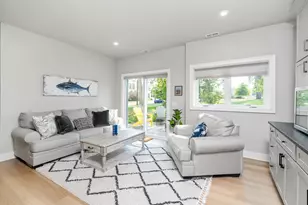 118 Elkenburg St, South Haven, MI 49090 - Photo 7