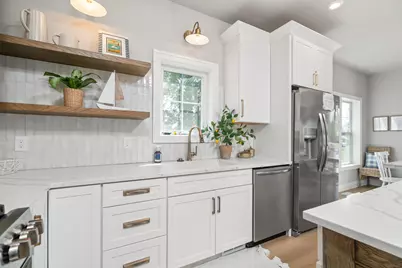 118 Elkenburg Street #20, South Haven, MI 49090 - Photo 13