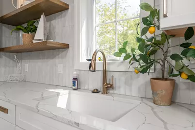 118 Elkenburg Street #20, South Haven, MI 49090 - Photo 15