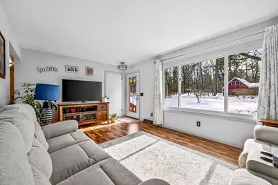 604 E Muskegon Avenue, Whitehall, MI 49461 - Photo 9