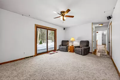 604 E Muskegon Avenue, Whitehall, MI 49461 - Photo 27