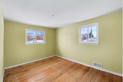2033 Seymour Avenue, Flint, MI 48503 - Photo 13