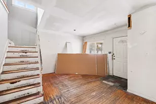 2033 Seymour Ave, Flint, MI 48503 - Photo 5