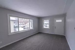 1060 Green St, Muskegon, MI 49442 - Photo 23