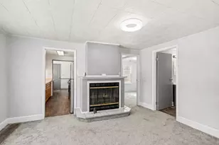 228 Ermine Ave, Kalamazoo, MI 49048 - Photo 3