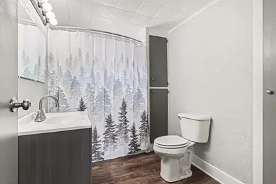 228 Ermine Avenue, Kalamazoo, MI 49048 - Photo 9