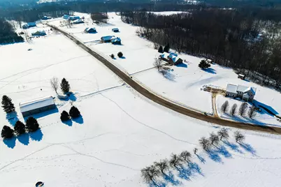 4161 Orchard Hurst Drive, Eau Claire, MI 49111 - Photo 5