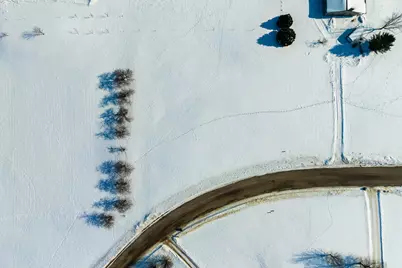 4161 Orchard Hurst Drive, Eau Claire, MI 49111 - Photo 9