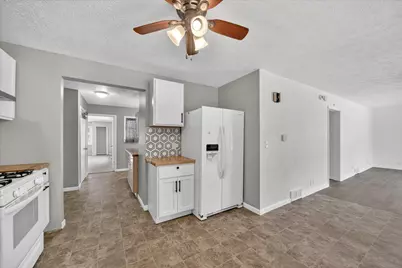 527 Riverside Drive, Battle Creek, MI 49015 - Photo 11