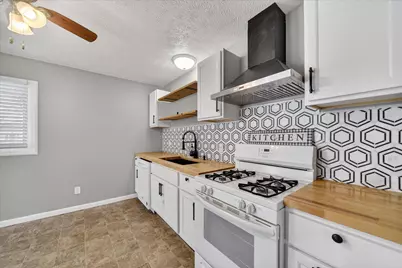 527 Riverside Drive, Battle Creek, MI 49015 - Photo 13