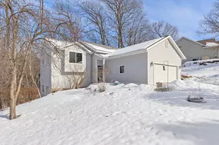 13875 Rolling Creek Dr SE, Lowell, MI 49331 - Photo 3