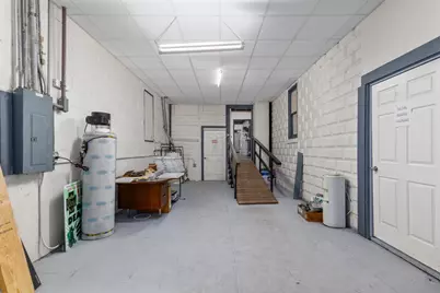 122 W Superior Street, Wayland, MI 49348 - Photo 23