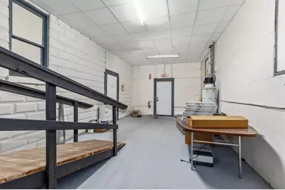 122 W Superior Street, Wayland, MI 49348 - Photo 17