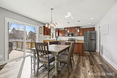 8540 Twin Lakes Drive, Jenison, MI 49428 - Photo 7