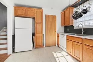 31748 Rosslyn Ave, Garden City, MI 48135 - Photo 11