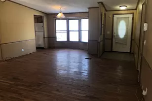 10401 Ozga St, Romulus, MI 48174 - Photo 3