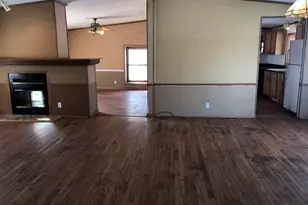 10401 Ozga St, Romulus, MI 48174 - Photo 5