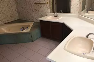 10401 Ozga St, Romulus, MI 48174 - Photo 27