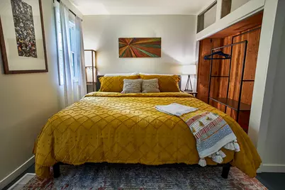 167 E Delaware Avenue, Benton Harbor, MI 49022 - Photo 9