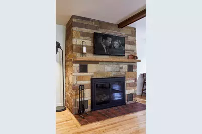 167 E Delaware Avenue, Benton Harbor, MI 49022 - Photo 3