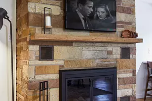 167 E Delaware Ave, Benton Harbor, MI 49022 - Photo 3