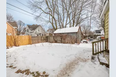 915 Hays Park Avenue, Kalamazoo, MI 49001 - Photo 19