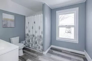 915 Hays Park Ave, Kalamazoo, MI 49001 - Photo 15