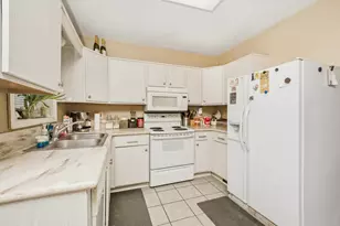 1411 Egleston Ave, Kalamazoo, MI 49001 - Photo 3