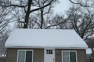 3325 9th St, Muskegon, MI 49444 - Photo 3