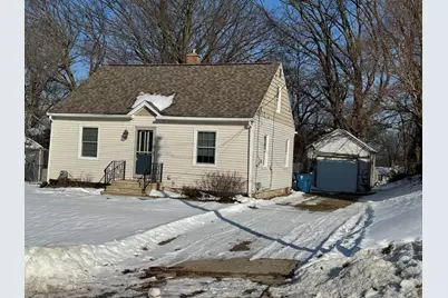 309 E Oak Grove Avenue, Parchment, MI 49004 - Photo 1