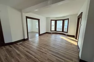 421 Lewis St, Belding, MI 48809 - Photo 5