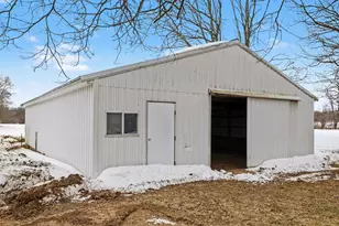 772 39th St, Allegan, MI 49010 - Photo 31