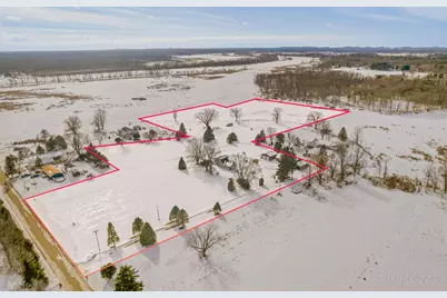 15425 132nd Avenue, Nunica, MI 49448 - Photo 1