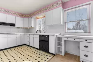 1632 Hudson Rd, Hillsdale, MI 49242 - Photo 7