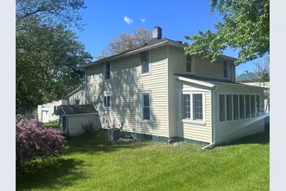 34 Oak Street, Hillsdale, MI 49242 - Photo 1