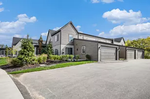 2246 Griggs St SE, Grand Rapids, MI 49506 - Photo 27