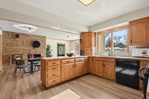 2154 Globe St NE, Grand Rapids, MI 49503 - Photo 5