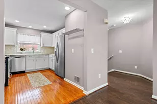 3164 Promenade Cir, Ann Arbor, MI 48108 - Photo 9