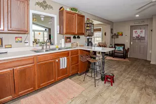 31643 Frost St, Dowagiac, MI 49047 - Photo 11