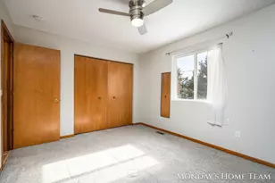 3334 Hazelnut Dr NW, Grand Rapids, MI 49504 - Photo 15