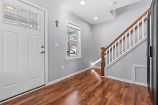 34101 Harlowshire St, Farmington, MI 48335 - Photo 5