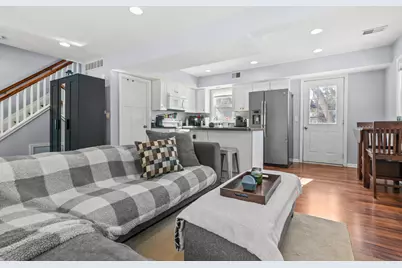 34101 Harlowshire Street, Farmington, MI 48335 - Photo 9