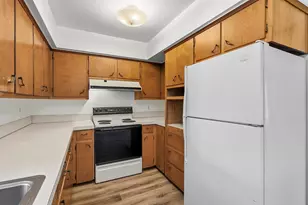 1928 Miles Ave, Kalamazoo, MI 49001 - Photo 7