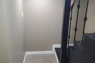 1347 Rose Ave, Benton Harbor, MI 49022 - Photo 9