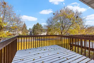 2898 Parkside Dr, Jenison, MI 49428 - Photo 35