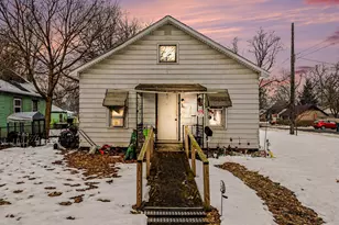 561 Arthur Ave, Kalamazoo, MI 49048 - Photo 1