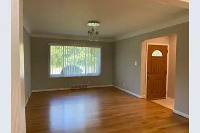 8872 16 1/2 Mile Road, Sterling Heights, MI 48312 - Photo 9