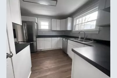 306 N Pleasant Street, Jackson, MI 49202 - Photo 5