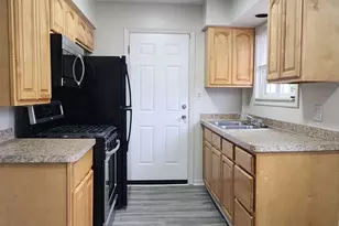 720 Calder Ave, Ypsilanti, MI 48198 - Photo 3